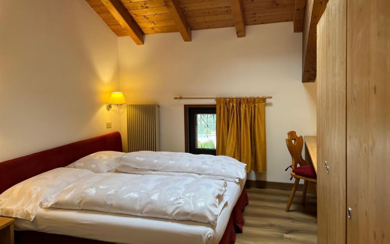 Antico Albergo Stella D'Italia Folgaria Eksteriør billede