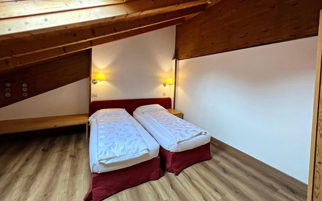 Antico Albergo Stella D'Italia Folgaria Eksteriør billede